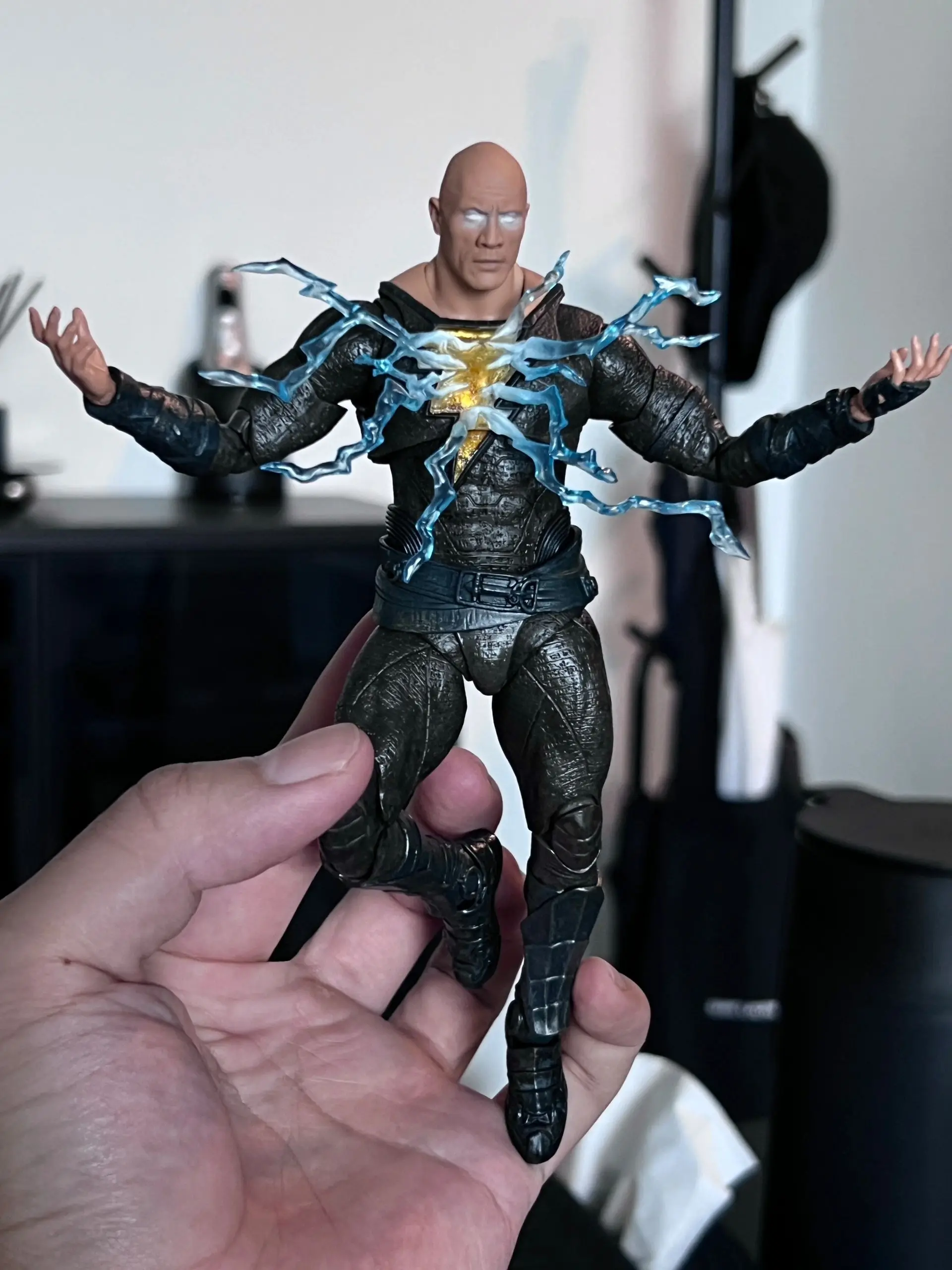 Bandai Spirit S.h. Фигуртс Черный Адам Dwayne Johnson коллекция 165 мм Аниме фигурки модели