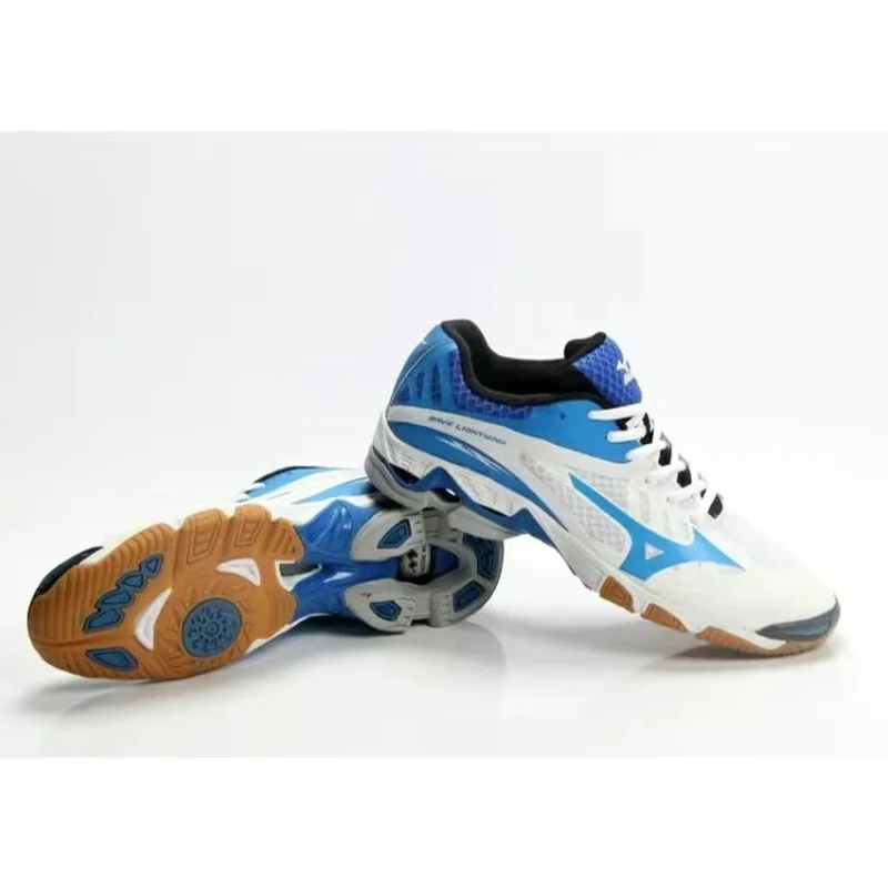 Продажа мужской спортивной обуви для бадминтона высокие спортивные кроссовки