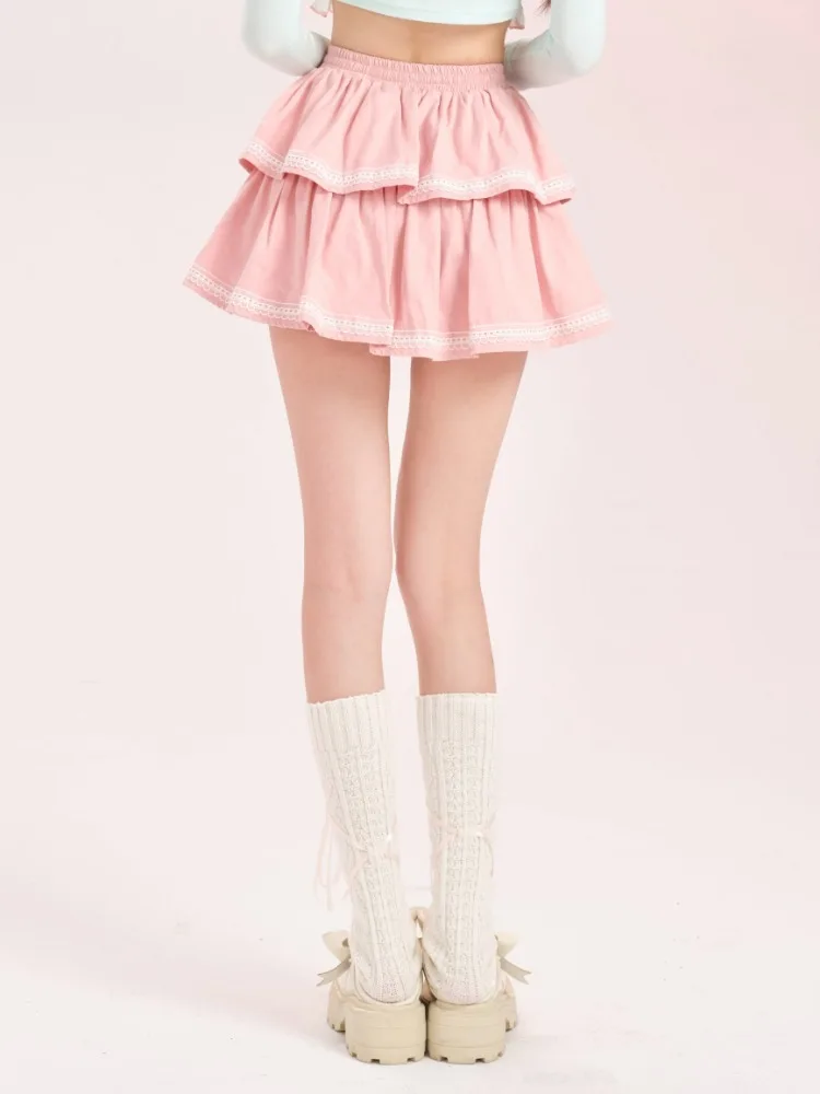 Мастурбациядан кейін камминг жасайтын әйелдің суреті.