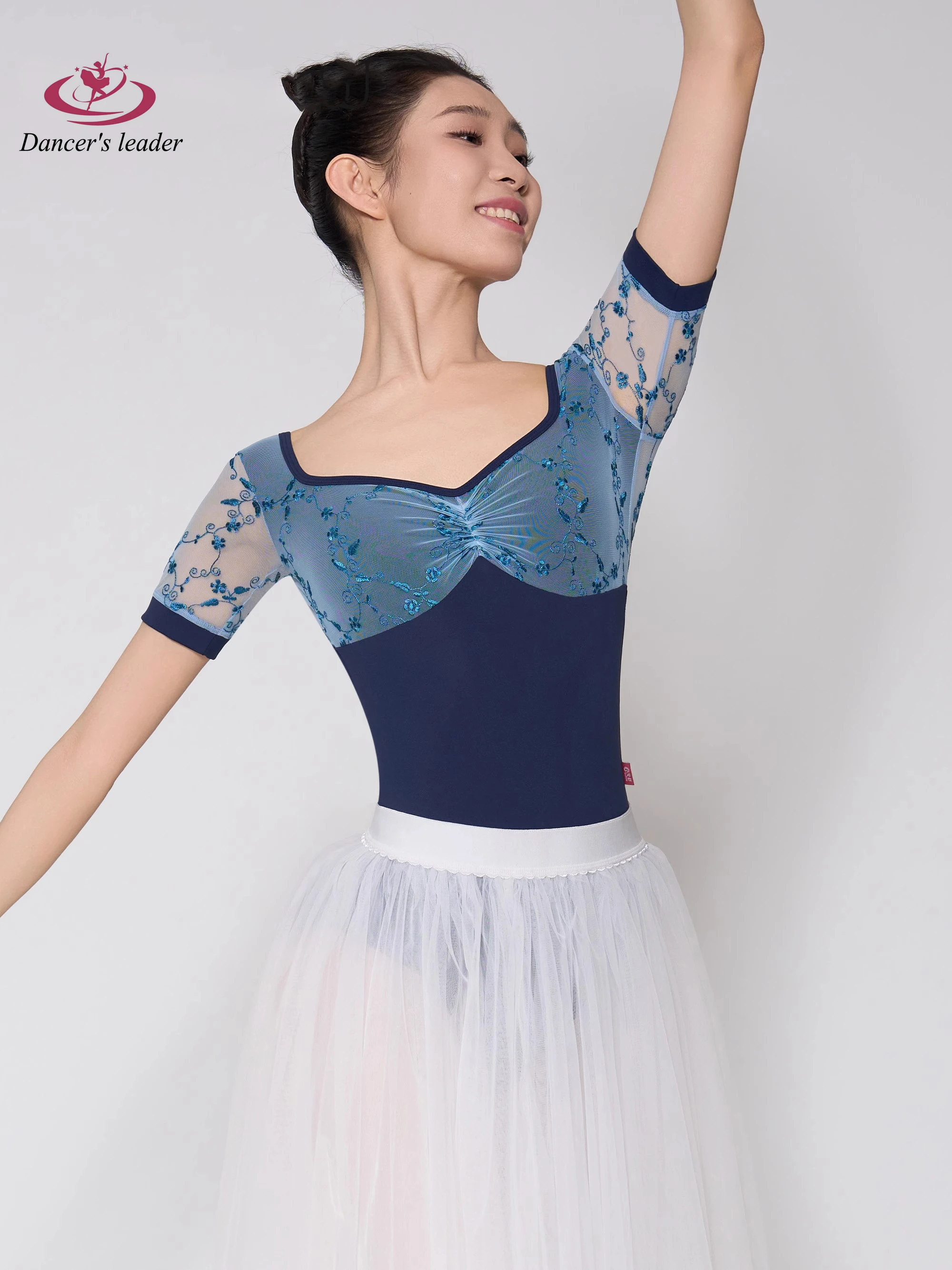 Балетное трико с синей стереоскопической вышивкой сетчатая гимнастическая