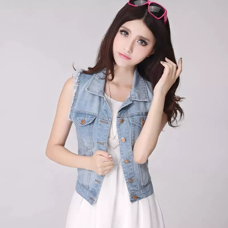 

2022New Denim Vest Women Casual Colete Coat Vintage Cardigan Jean Sleeveless Turn-down Collar Breasted brand Woman Clothing ZY96