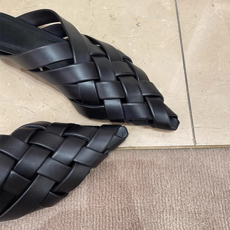 Elegant Women's Slippers 2023 Summer Sandal for Women Luxury Brand Female Outwear Footwear Fashion Shallow Pointed Slides Ladies