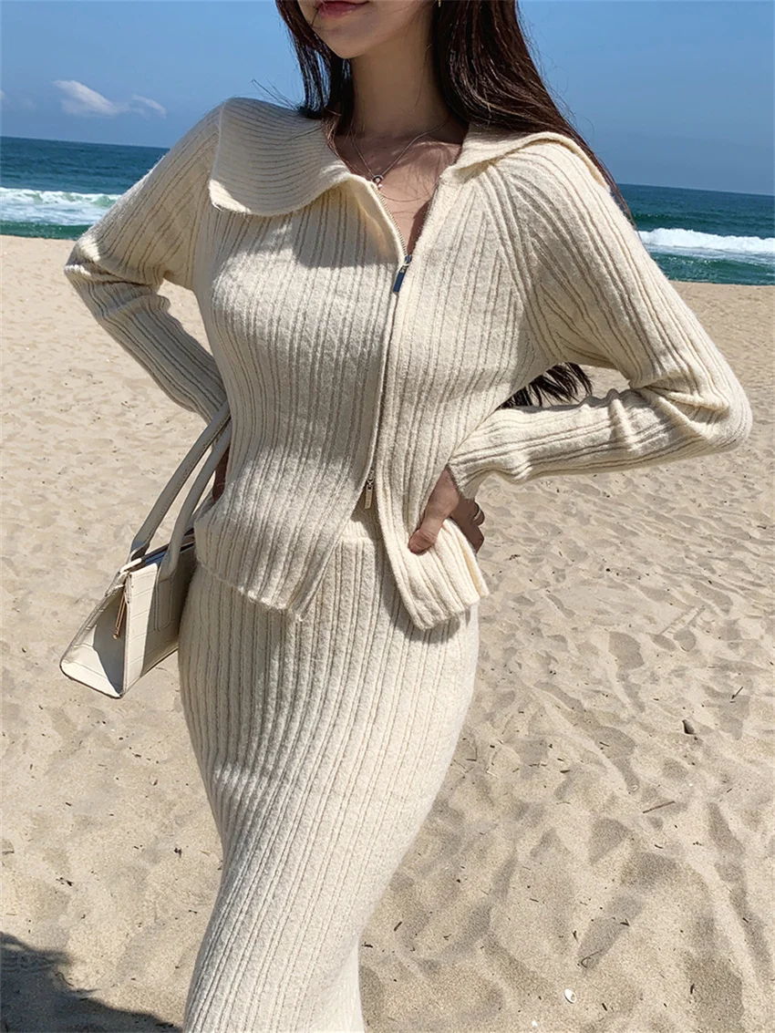 Женский трикотажный кардиган PLAMTEE розовый облегающий свитер в офисном стиле