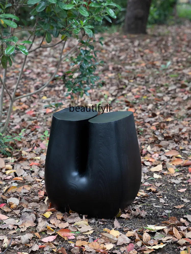 Стул для ног из массива дерева в стиле минимализма