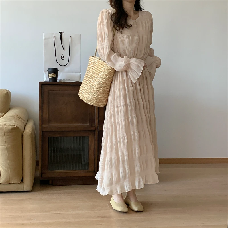 

2023 Women'S Dress Spring And Summer New Tea Break French Design High Waist Free ShippingTemperament