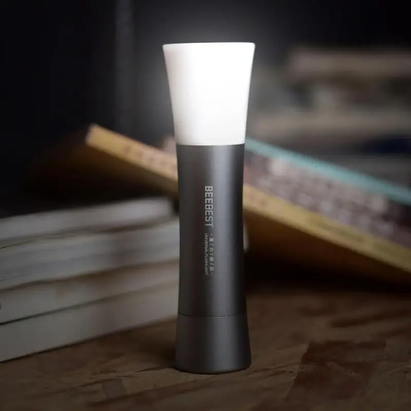 

Портативная ручная лампа для экстренных ситуаций из алюминиевого сплава