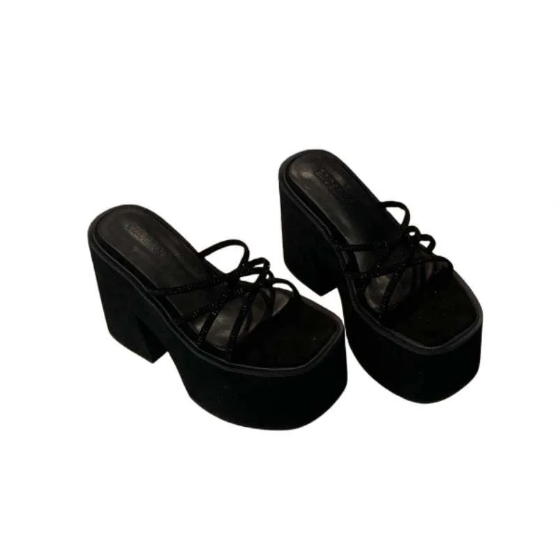 Черные босоножки на платформе. Сабо каблуке. Женская обувь. Туфли-маффины. 2025 г.