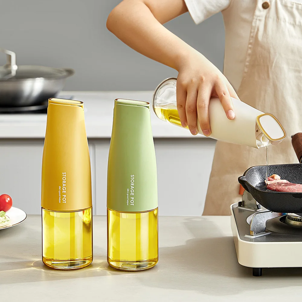 

500ml Oil Bottle Sprayer Automatic Opening and Closing Gravity Oil Tank Leakproof Wine Pourer Sauce Storage Pot Kitchen Gadgets