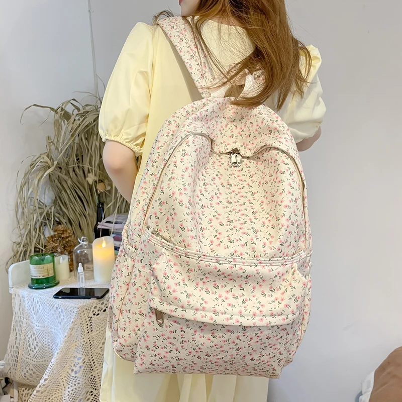 

Fashion Girl College School Bag Casual New Simple Women Backpack Striped Book Packbags for Teenage Travel Shoulder Bag Rucksack