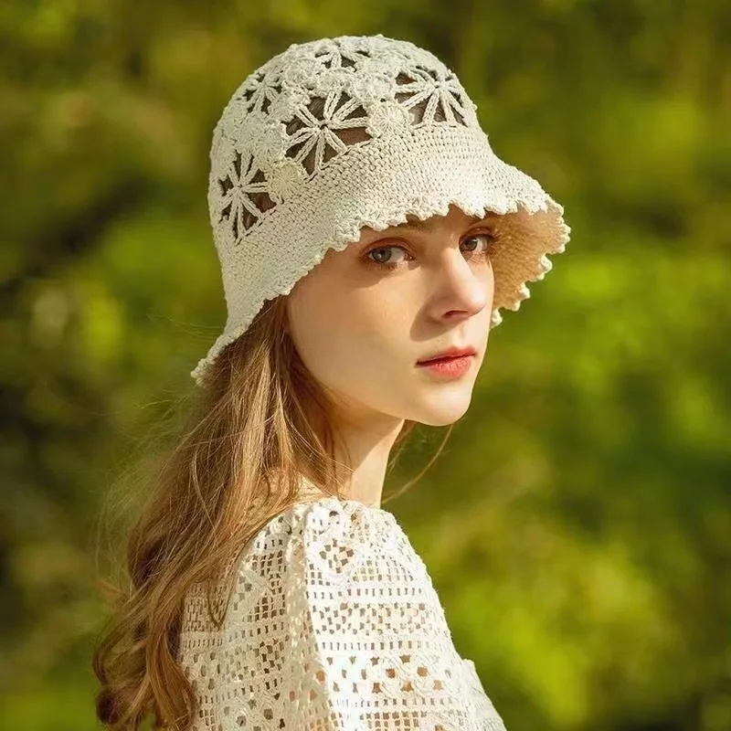 

New Retro Lace Flower Hollow Packet Head Cap Female Fashion Knitting Wool Cap