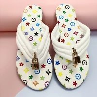 ladies shoes cartoon printing flats flip flops lock clip toes slides womens slippers casual summer beach slippers shoes females