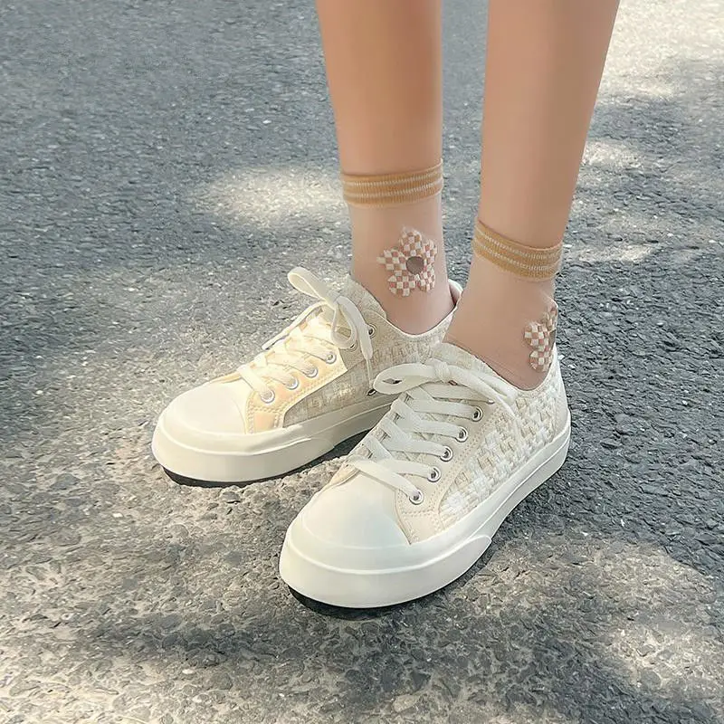 Autumn Sweet Canvas Sneakers New 2022 Korean Fashion Harajuku Shoes for Women Casual Breathable Daily Wear Ladies Footwear