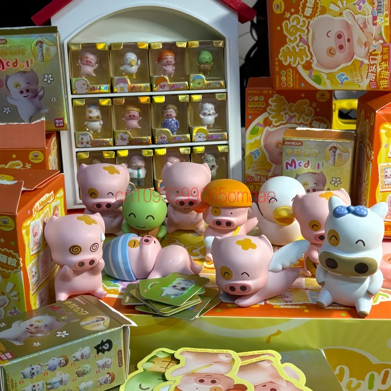 Фото Коллекционная мини-фигурка Mcdull Blind Box: милый мультяшный зверек, украшение для дома, модная игрушка, декор для приборной панели автомобиля, подарок для водителей №3