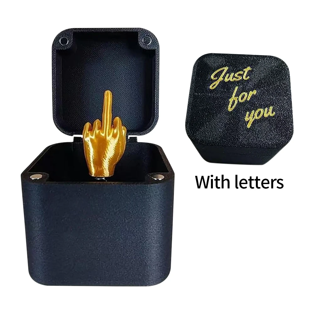 Статуэтка Боротье со средним пальцем