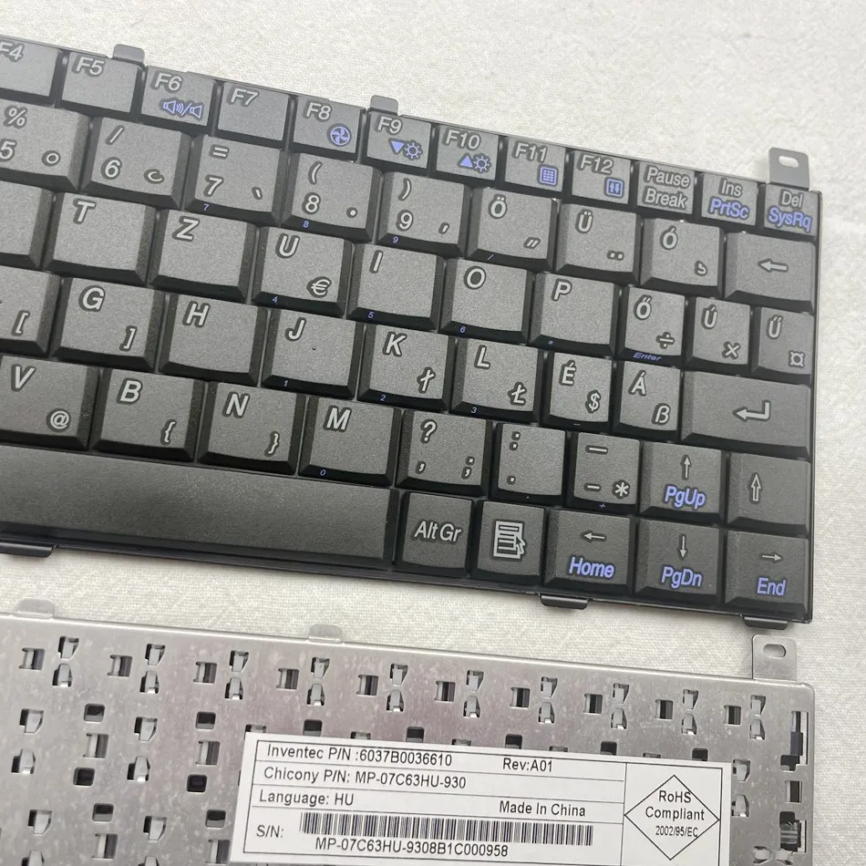 Клавиатура для ноутбука TOSHIBA NB100 NB101 NB105 MP-07C63HU-930 6037B0036610 HU |