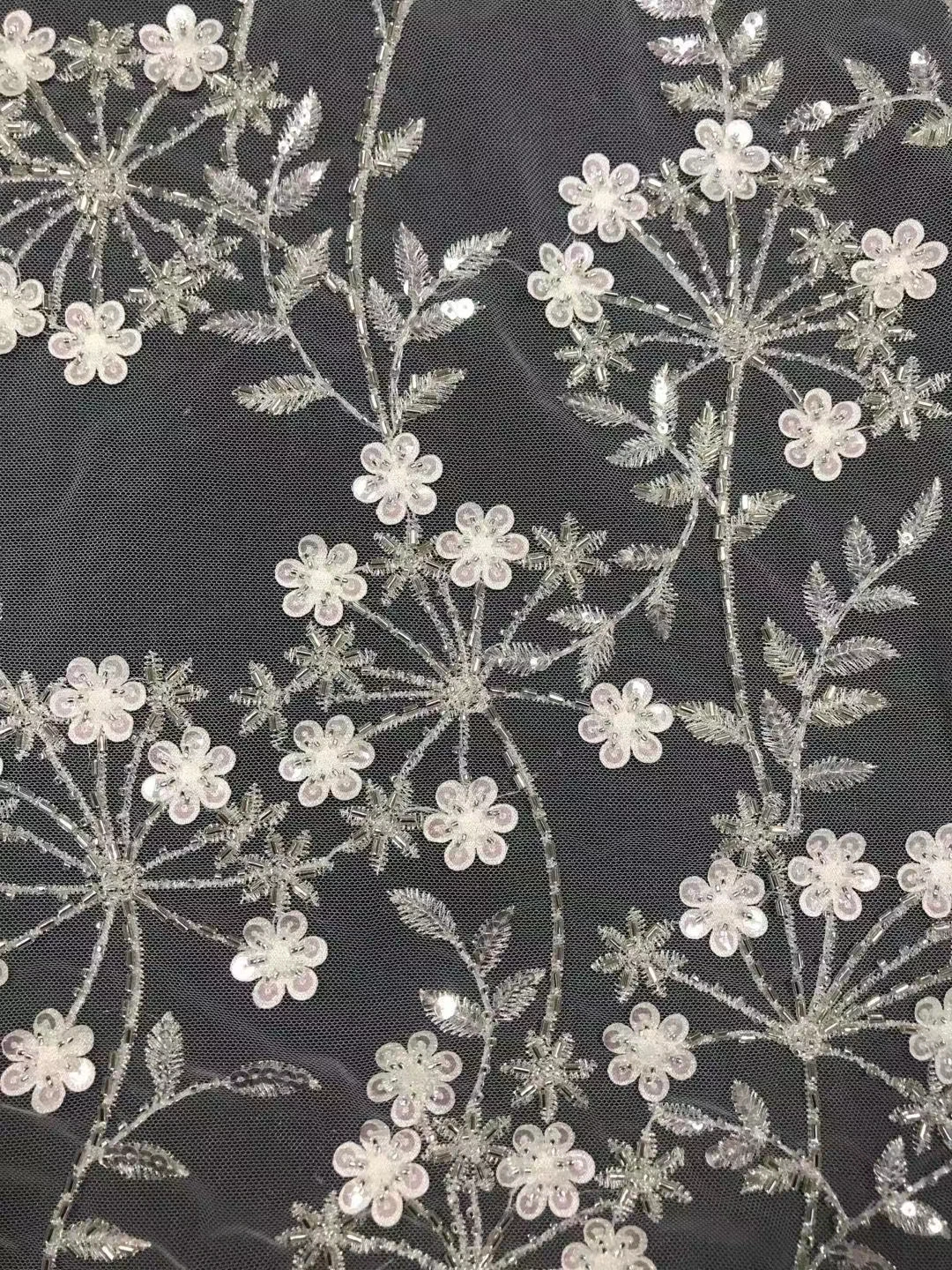 

Новинка супер красивые блестки 3D трехмерное маленькое свежее кружевная вышивка бабочки, французское ретро свадебное вечернее платье