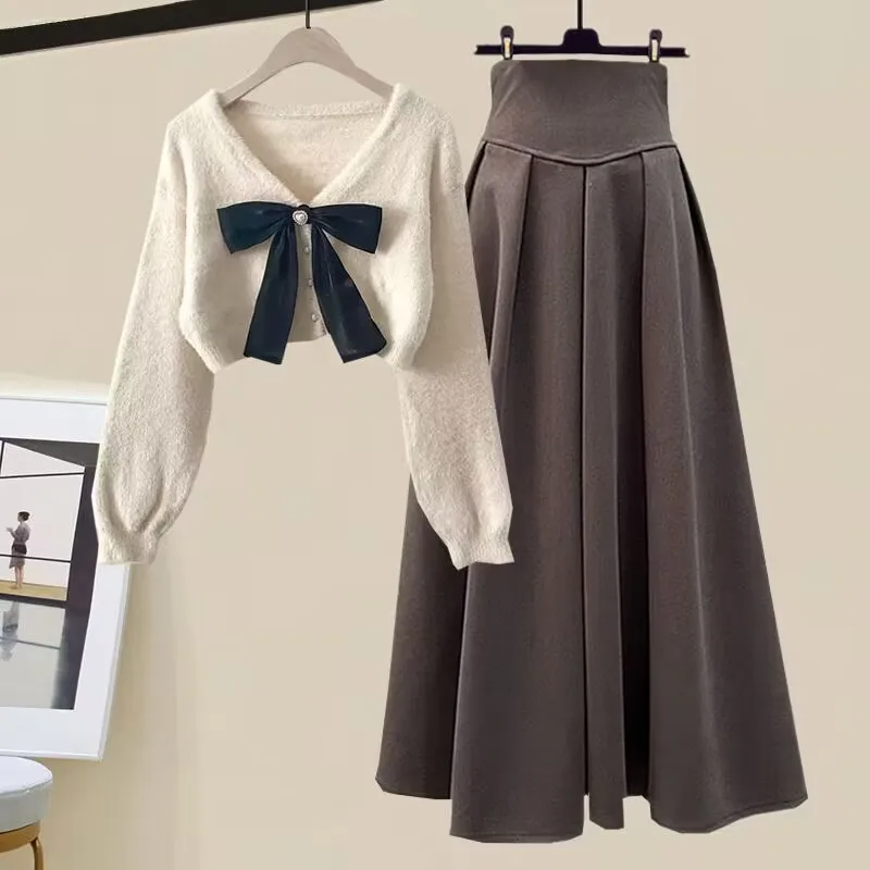 

2023 New Autumn and Winter Set Women's Korean Edition Waist Shrinking Sweater High Waist Half Skirt Two Piece Set Fashion