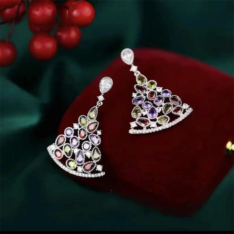 

2022 New Zircon Christmas Tree Earrings for Women Shiny Rhinestone Snowflake Xmas Elk Deer Stud Earring New Year Jewelry Gifts