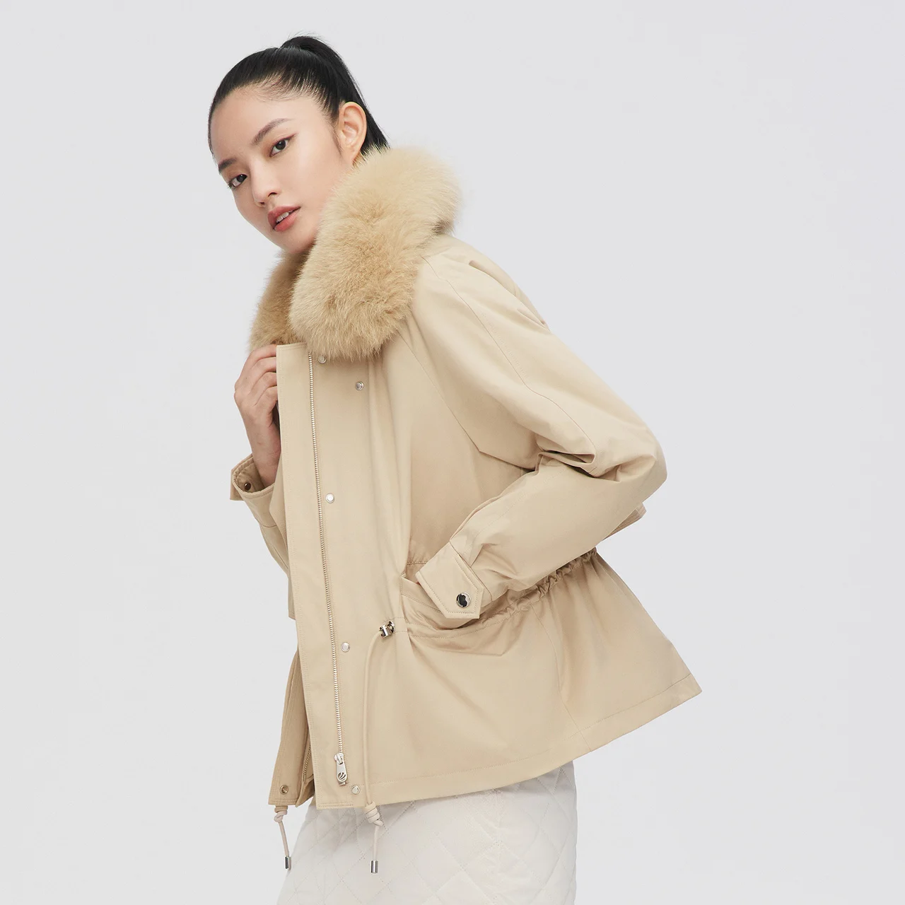 Женский пуховик BOSIDENG из лисьего меха