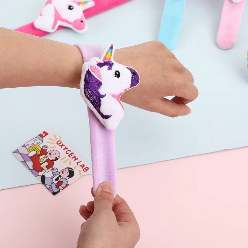 

Fashion New Slap Snap Wrap Wristband Band Bracelet Hand Ring Kids Boy Vogue Plush Wristband Kids Toy Birthday Party Favors