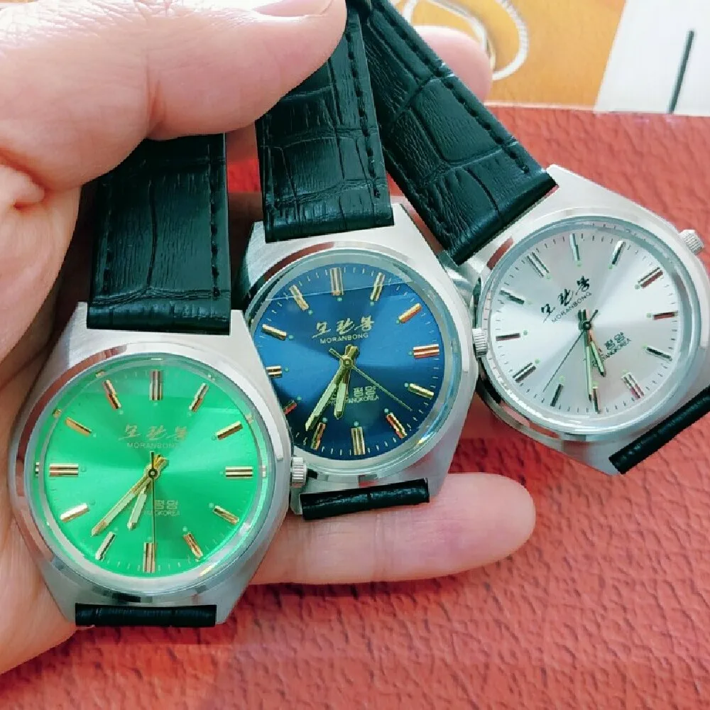 Корейская распродажа часов памятные туристические сувениры в подарок (белый