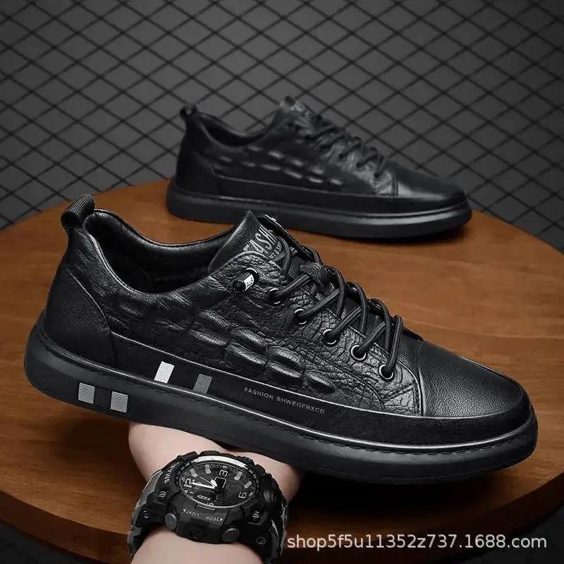 

Мужские кожаные кроссовки на мягкой подошве, Белые Повседневные кроссовки в стиле Интернет-сайта для молодых мужчин, 2021