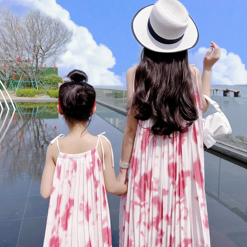 

Платье для родителей и детей, для побережья, свободное, на бретельках, летнее, новое, окрашенное на завязках, платье без рукавов, длинное платье для мамы и дочки, 2023