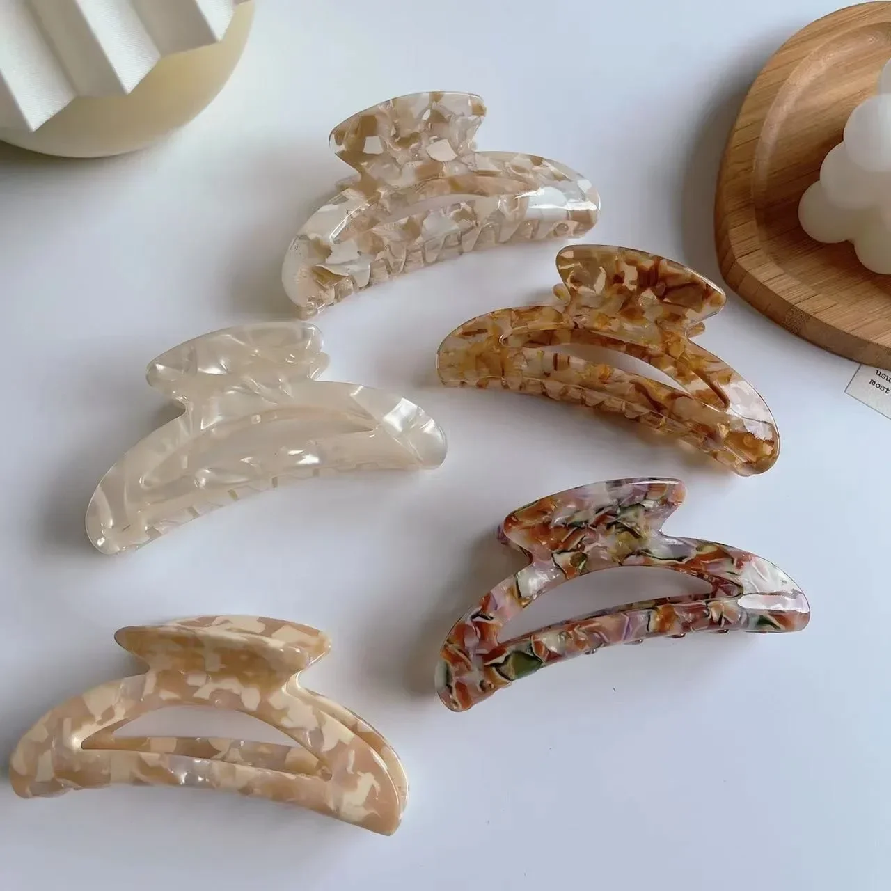 Заколки для волос BYL Retro Series Moon ацетатные заколки классический цвет полукруглые