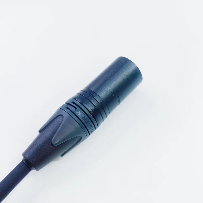 Крепление B к 3-контактному выходе мощности XLR. Крепежная пластина ручки для