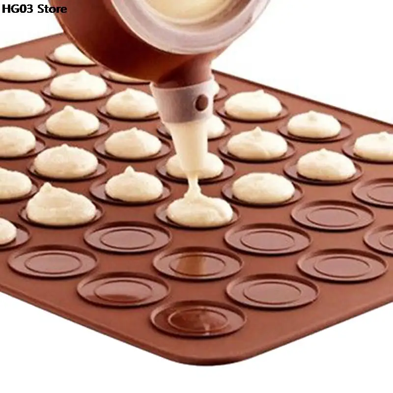 

30 cavity Silicone Pastry Cake Macaron Oven Baking Mould Sheet Mat Random Clour 1PC