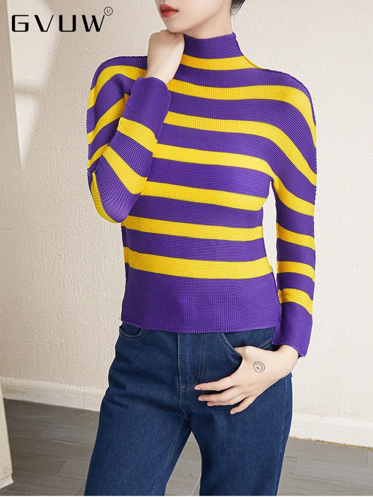 

Новинка осени 2023, плиссированная женская футболка GVUW, водолазка с длинным рукавом, тонкий женский пуловер в полоску с принтом, Модный повсед...