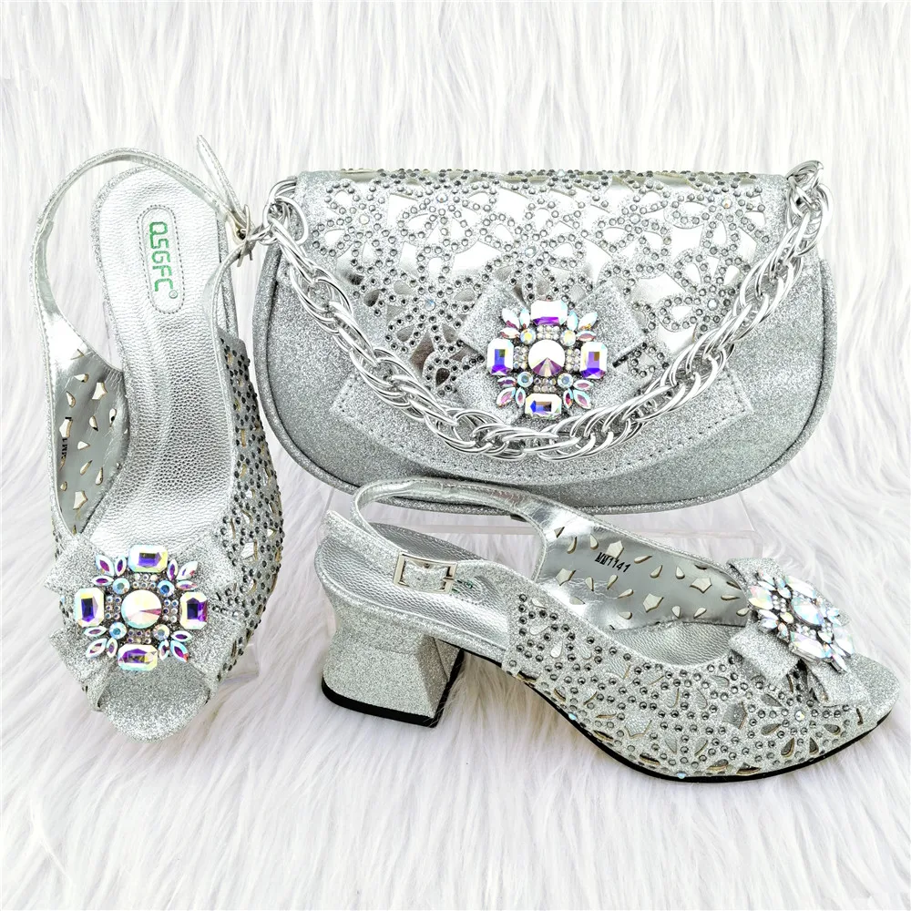 

Нигерийский пикантный дизайн, идеальные блестки, отличный классический дизайн, прошитая стильная сумка для обуви, африканские благородные каблуки для свадебной вечеринки