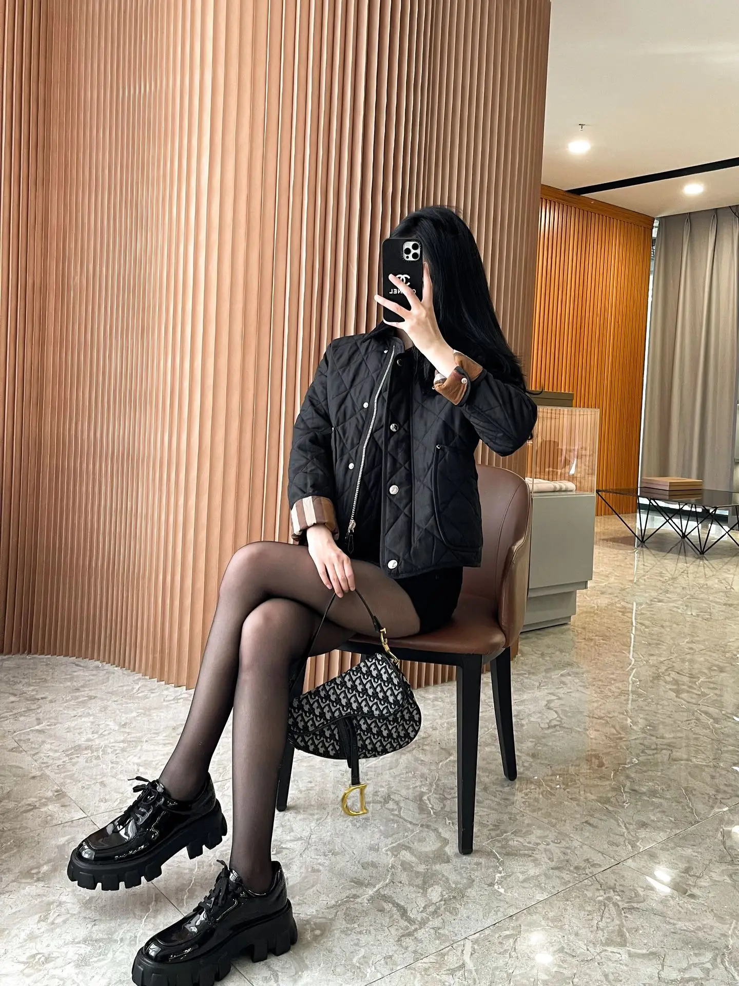 пуховик Burberry свободное зимнее теплый плотное пальто новинка 2024 модная зимняя