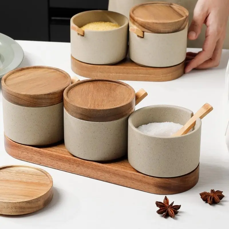 

Mini Simple Spice Bottle Wooden Lid Salt Japanese Style Cereal Dispenser Ceramic Especieros Para Cocina Home Kitchen Utensils
