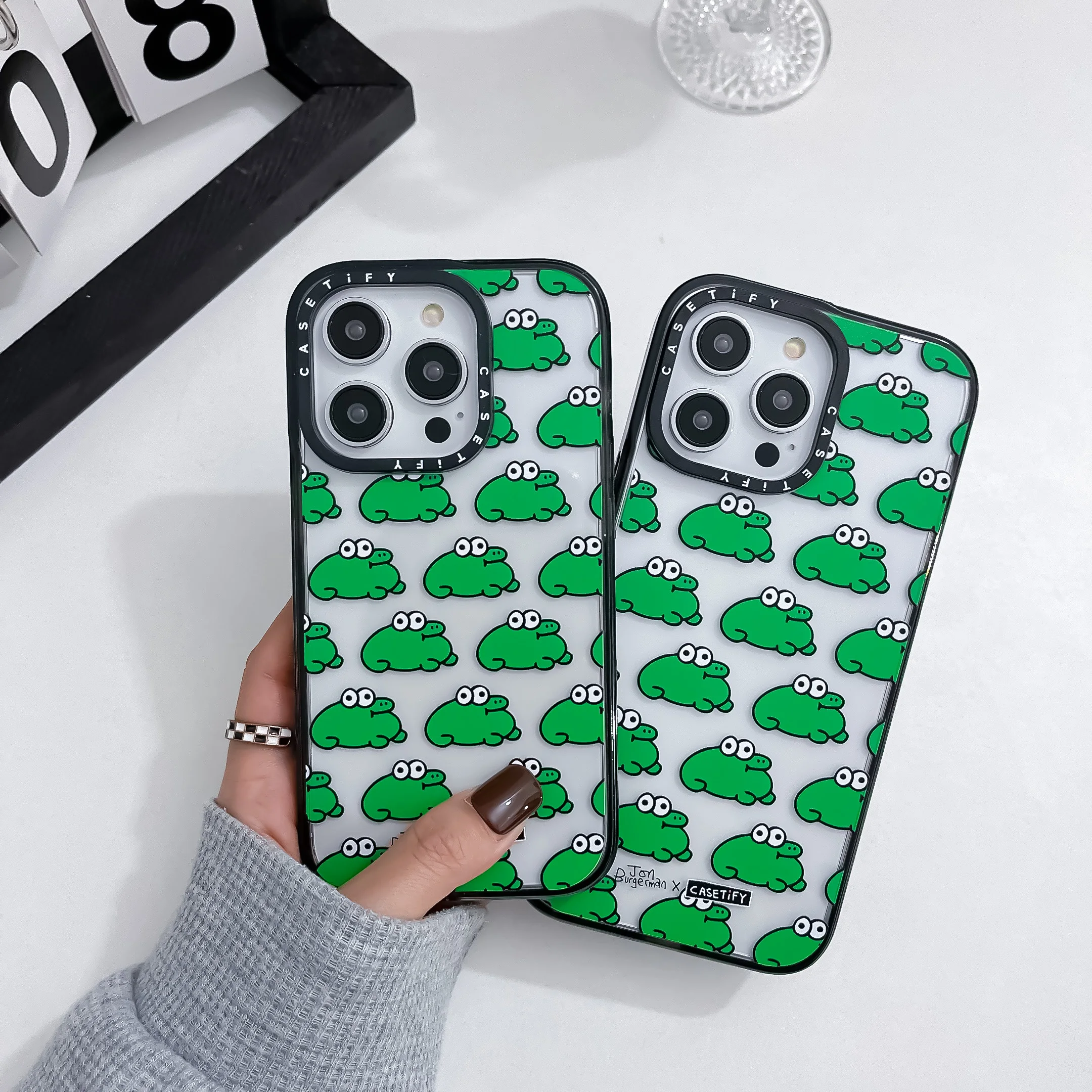 

CASETIFY cute frog Phone Cases For iPhone 14 13 12 11 Pro Max Back Cover