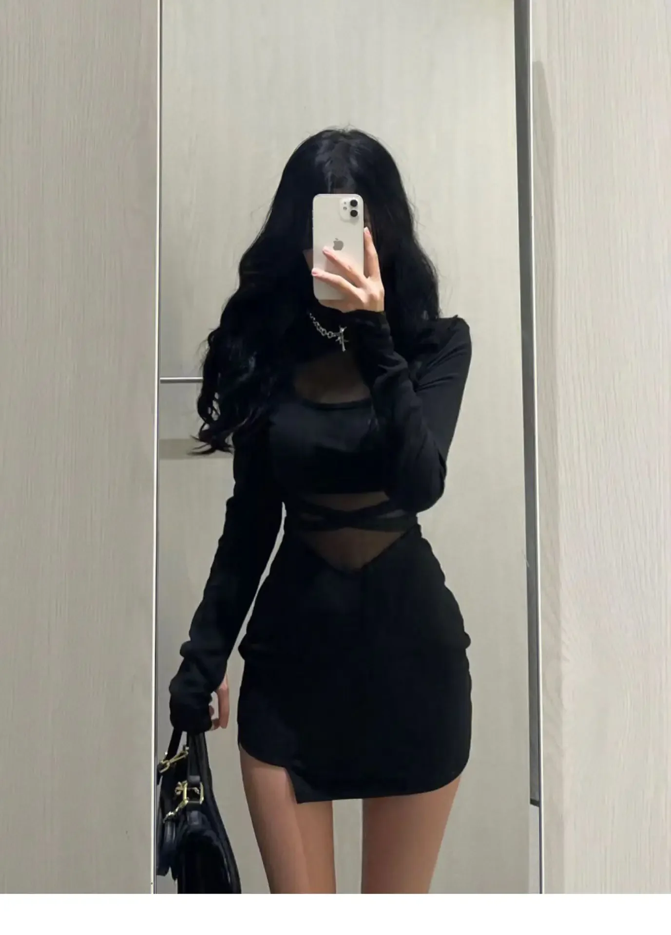 Женское облегающее платье в стиле ретро