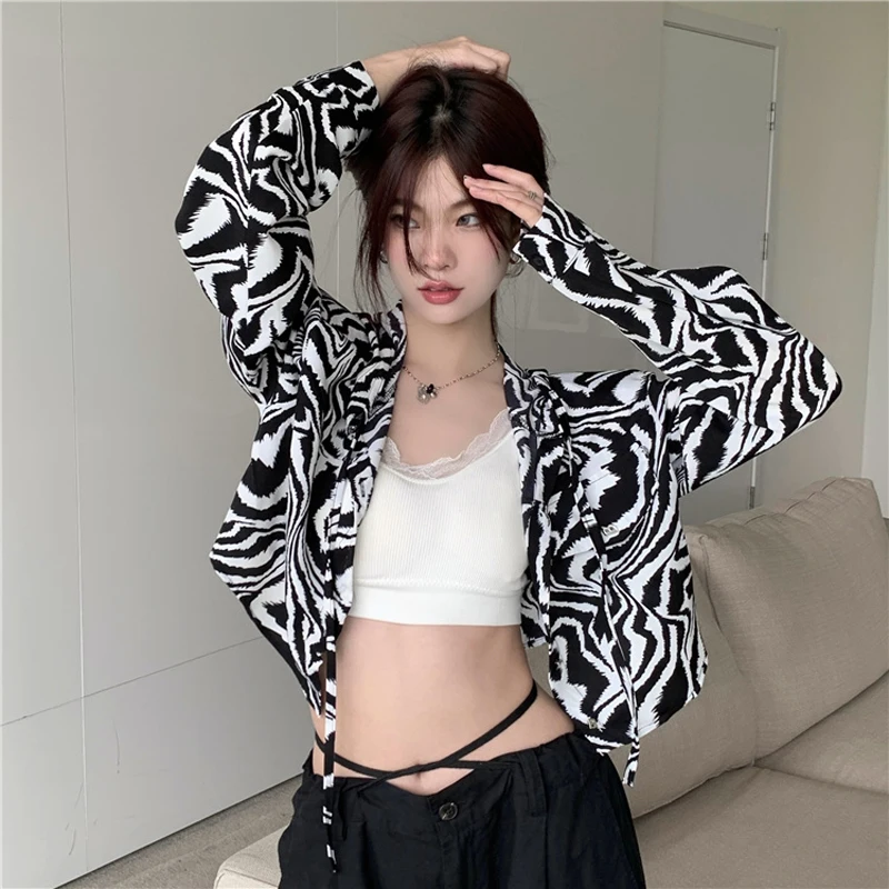 

Miss CocoLi ~ loose and versatile zebra Hooded Jacket