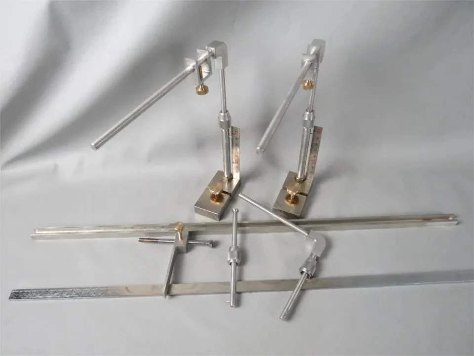 

Лучший из регулируемых рамок для фортепиано #1821