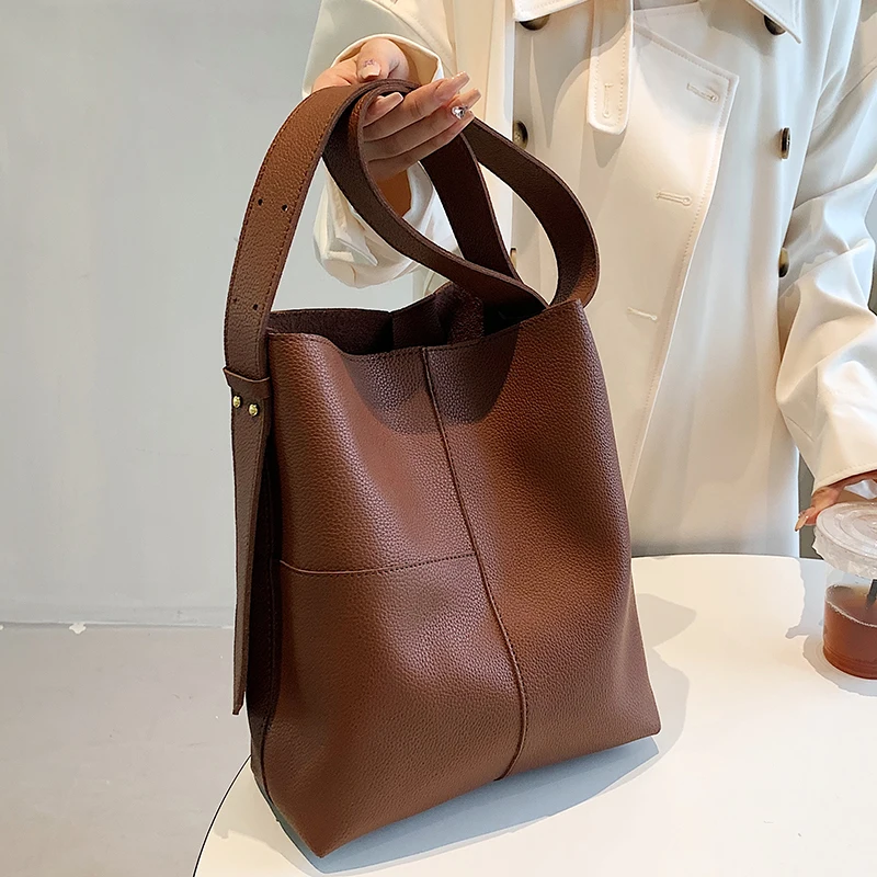 

Vintage Small PU Leather Crossbody Bags for Women 2022 Trend Designer The Latest Simple Shoulder Side Handbags Bucket Bag