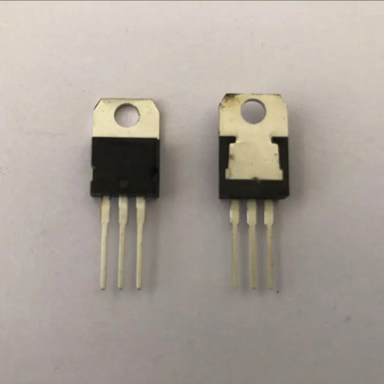 100 шт./лот L7805CV L7805 7805 LM7805 KA7805 регулятор напряжения 5В до-220 В наличии