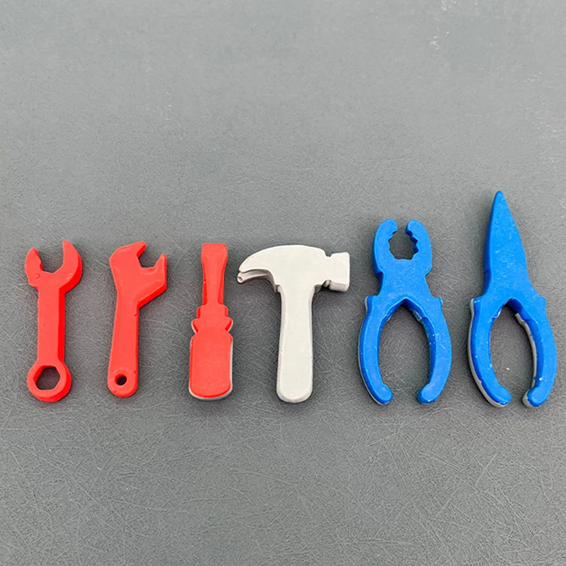 

5PCS/Set Dollhouse Miniature Simulation Mini Gadget Model Toy Decoration DIY Accessories Creative Dollhouse Tool Accessories