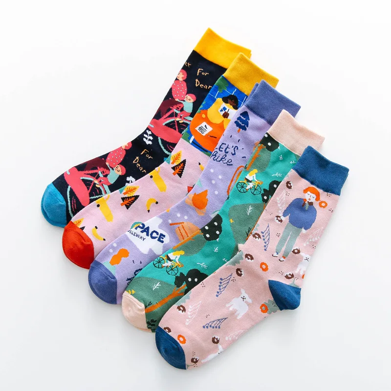 

Disney new socks cotton personality graffiti illustration men's and women's socks cartoon creative mid-tube skateboard socks
