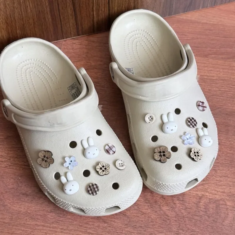 Аниме-шармы в виде кролика и цветка с кнопочной застежкой для обуви Crocs и сабо с отверстиями, украшения для обуви своими руками, подарок для повседневного стиля и использования. (art.: 3920dccabf342) - 3920dccabf342