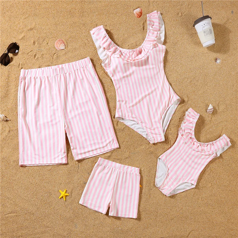 

2022 Family Matching Mother Daughter Pink Stripe Bikini Set Women Swimwear Dad Son Bathing Swim Suit Maillot De Bain Feminino