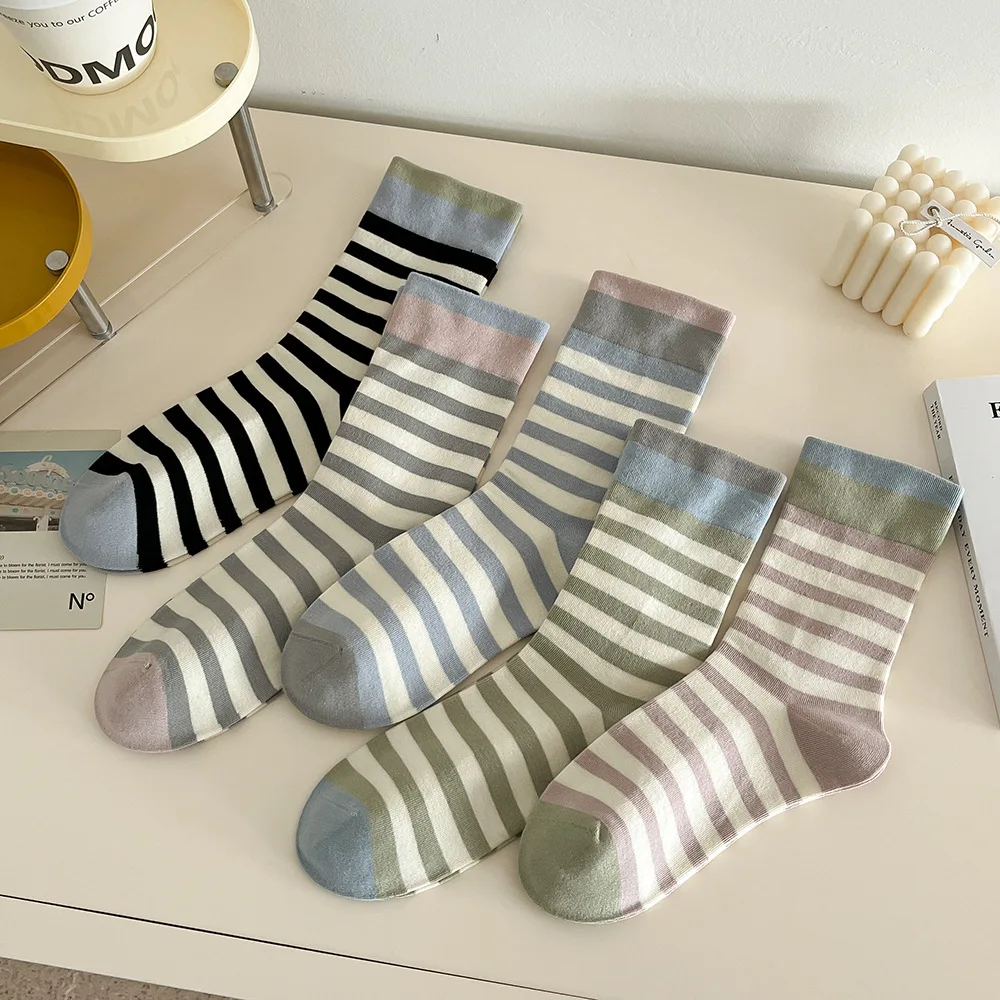

Korean Style Simple Women Socks Casual Fashion Striped Harajuku Streetwear Long Socks Soft Cotton Breathable Girls Sports Socks