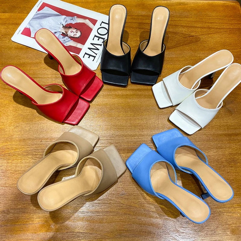 2022 Summer Womens Slipper Slide With The Same Style Square Toe Sandals Casual Outdoor Womens Sandals A Variety Of Color