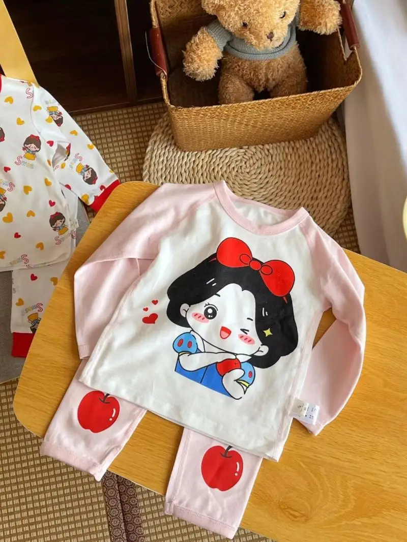 Комплект детской пижамы с длинными рукавами из лайкры и