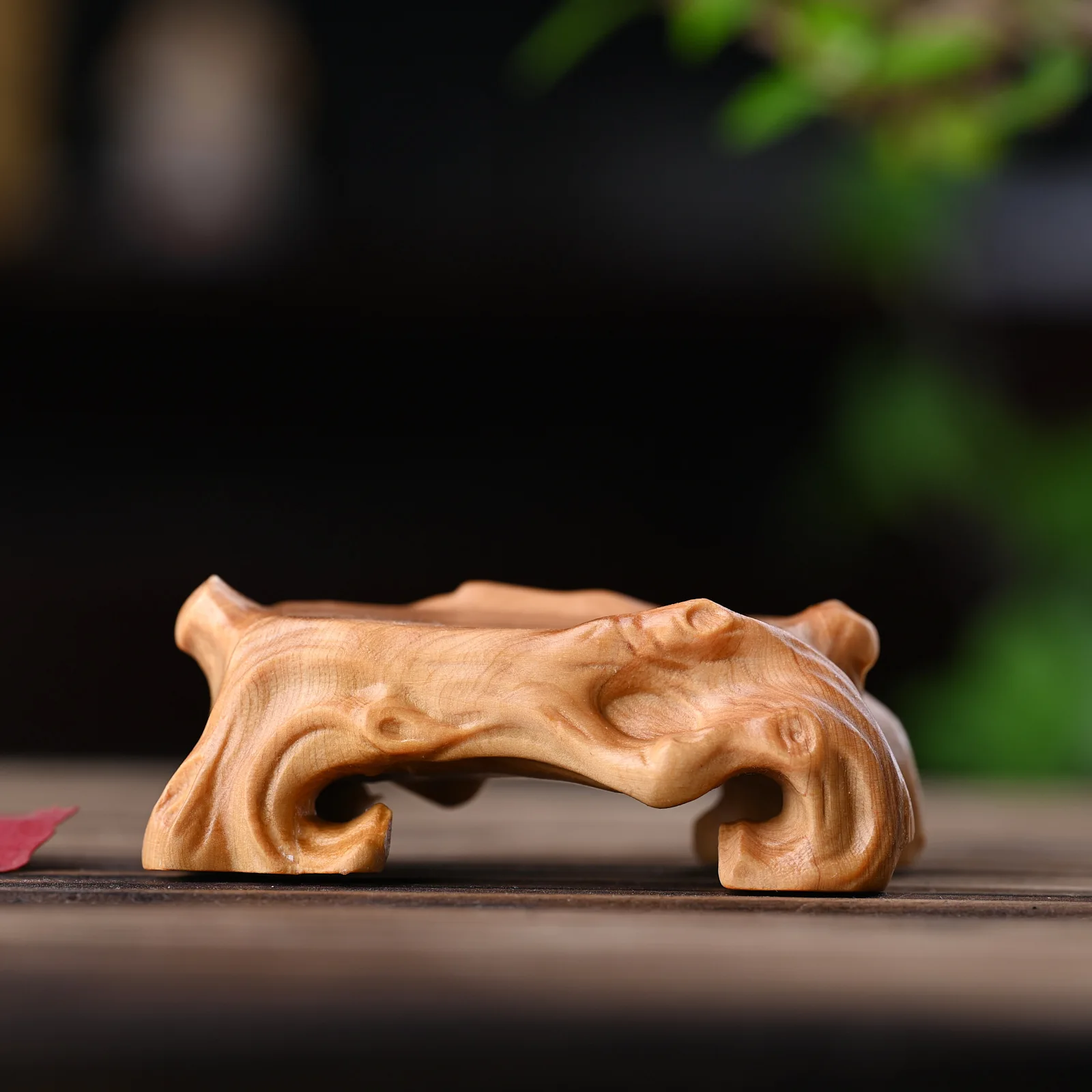 Деревянное основание цветка лотоса, украшение для домашнего рабочего стола, небольшой орнамент, деревянное размещение в виде животных, ремесло