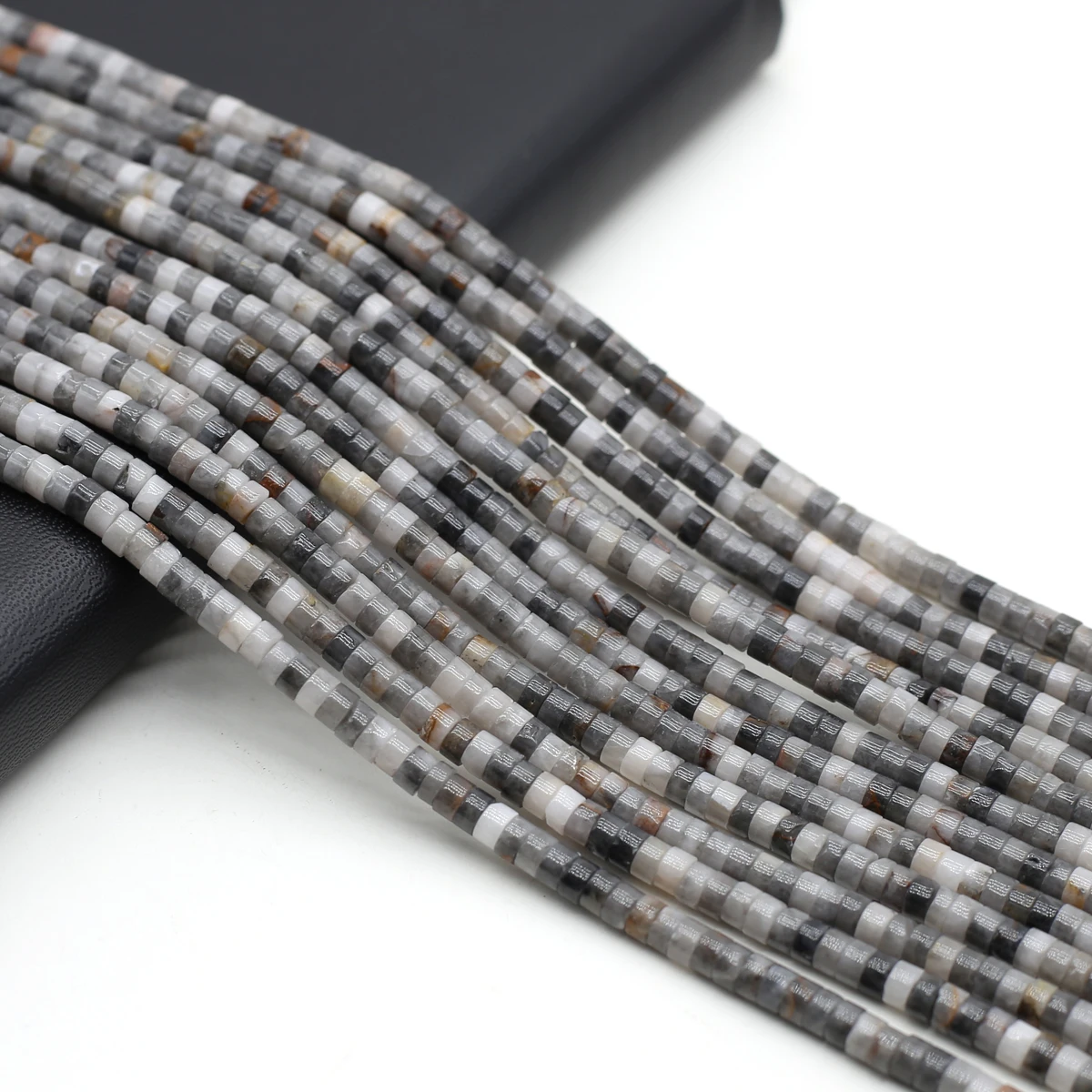

Natural Stone Beads Grey Agates Isolation Bead Charms For Jewelry Making DIY Necklace Bracelet Earrings Accessory