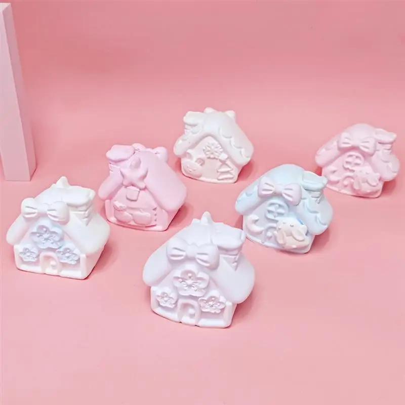 Силиконовая форма в виде свечи для домашнего декора